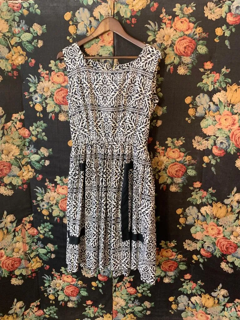 1950s Black and White Print Dress