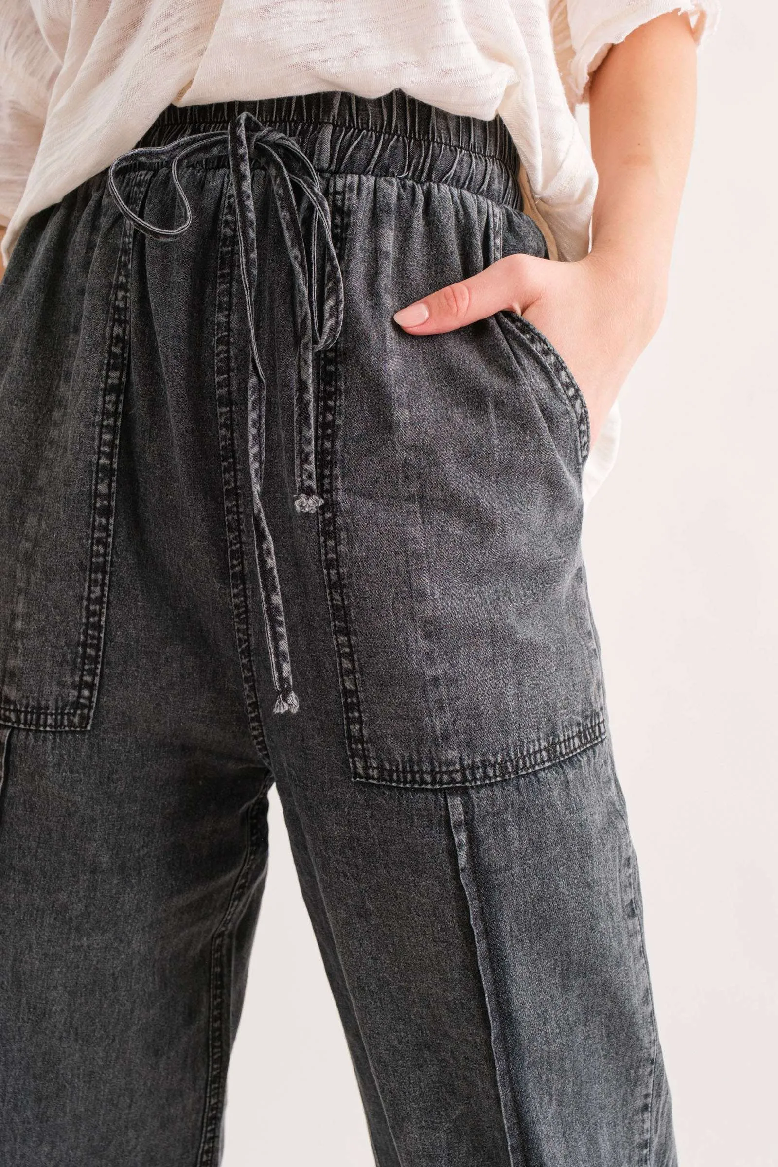Feeling Alive Chambray Pants - Charcoal
