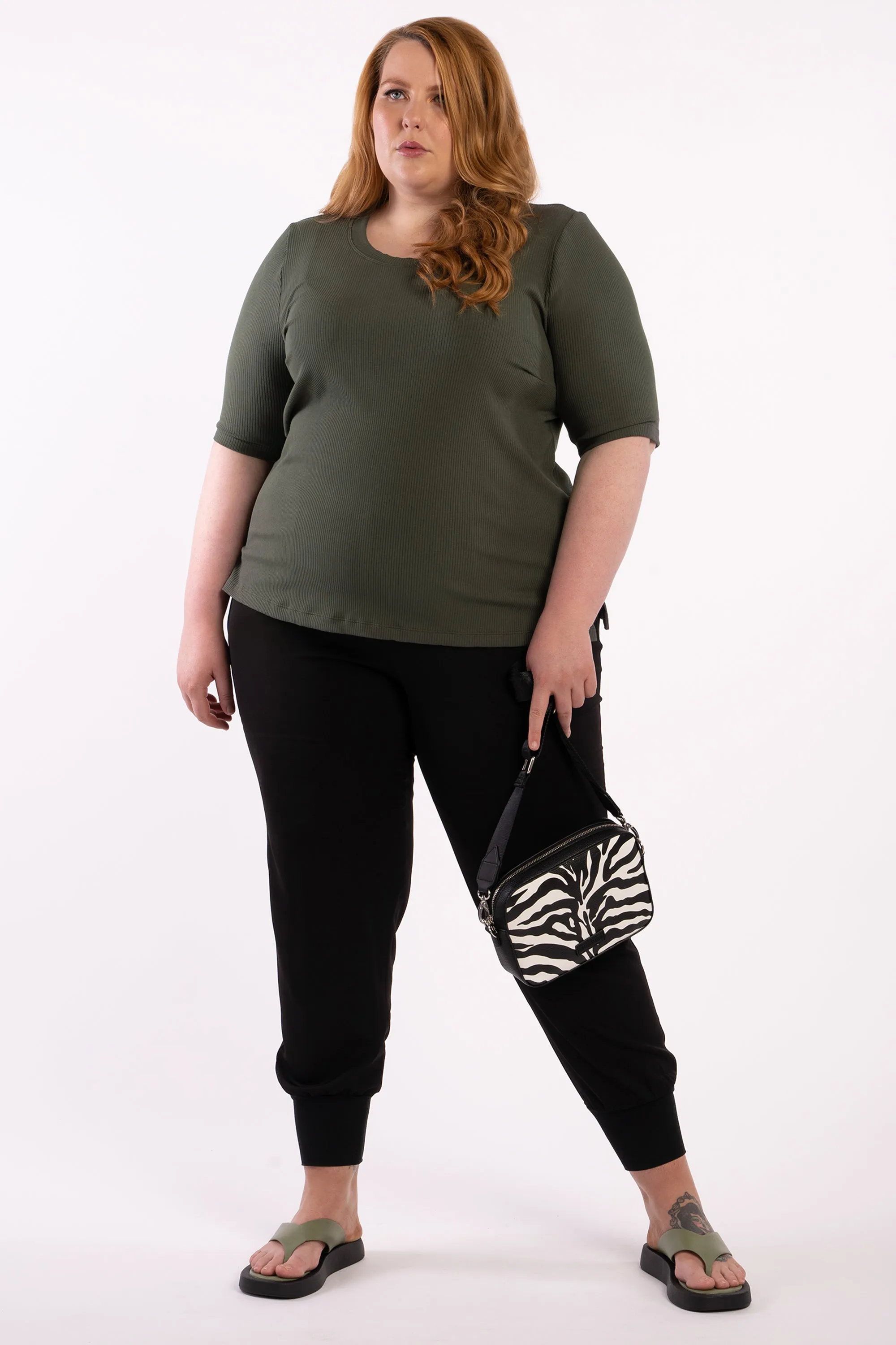 Good As Hell Rib Tee - Khaki
