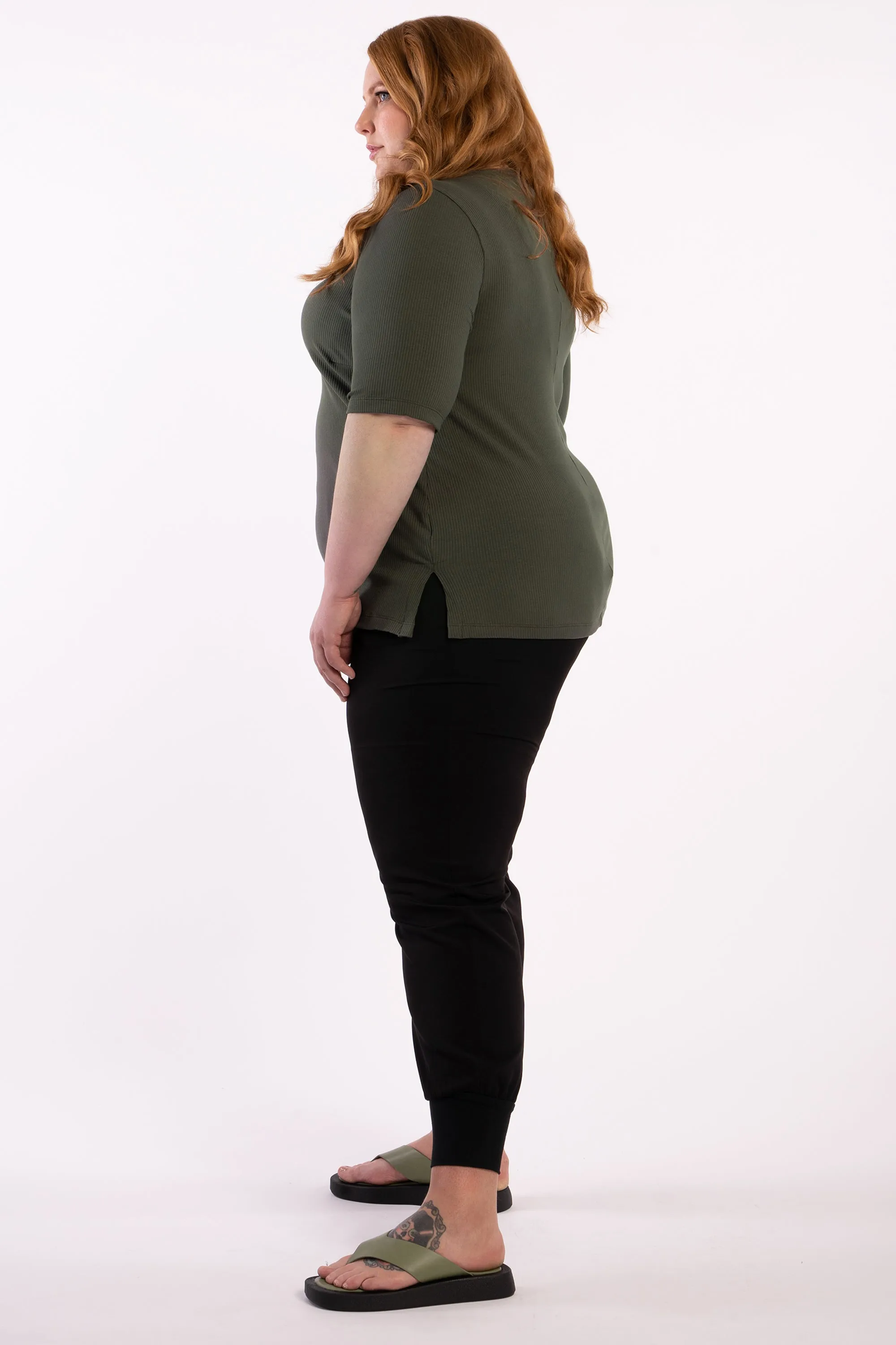 Good As Hell Rib Tee - Khaki
