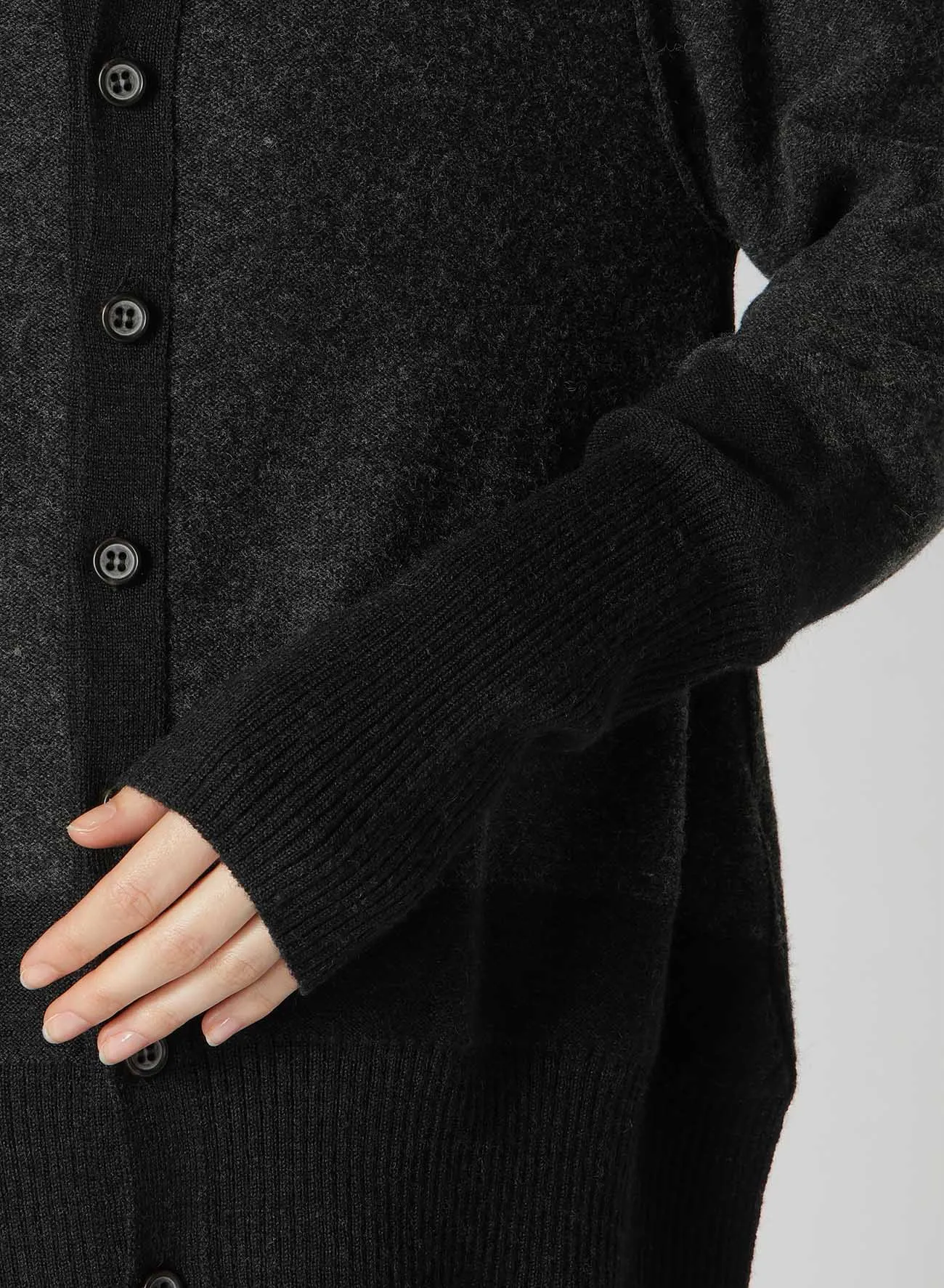 REVERSE STITCHES SIDE DRAPE CARDIGAN