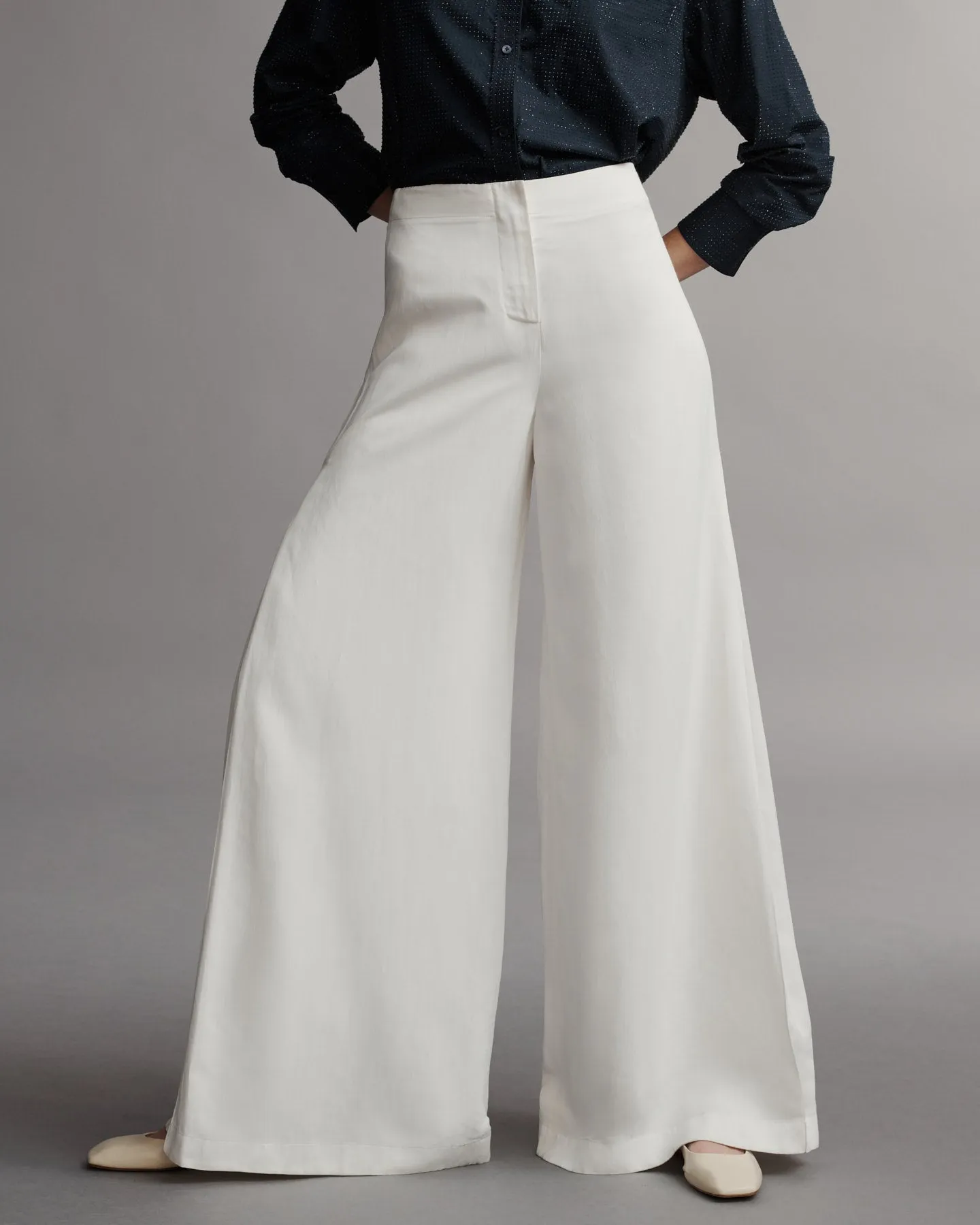 Stevie pant in Coated Viscose Linen