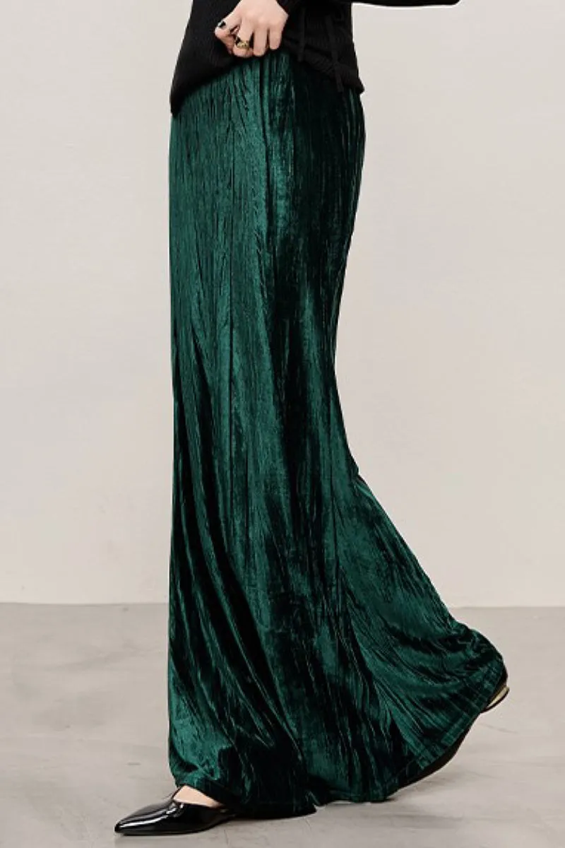 Textured Velvet Mermaid Maxi Skirt in Emerald Green