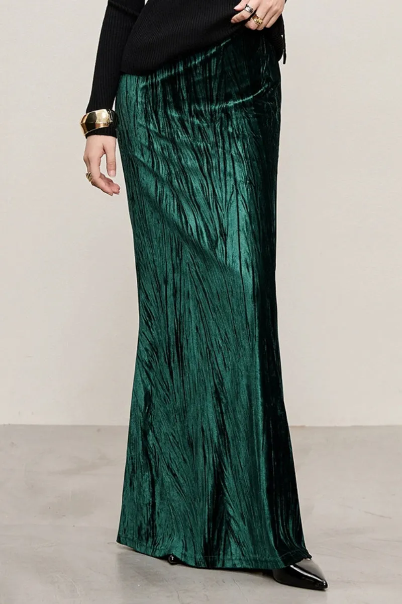 Textured Velvet Mermaid Maxi Skirt in Emerald Green