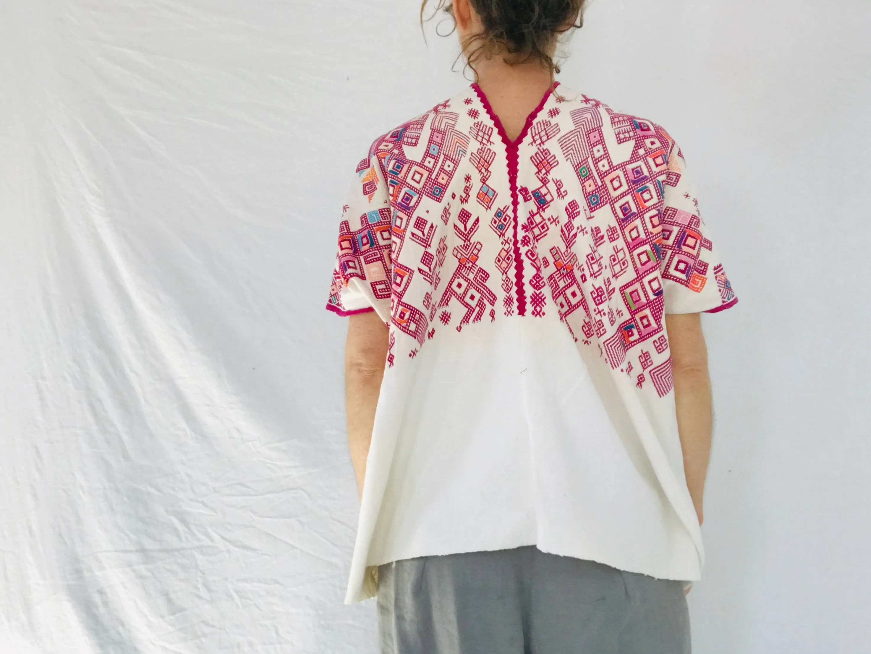 Vintage Guatemalan Huipil. Nahuala Hand-Woven